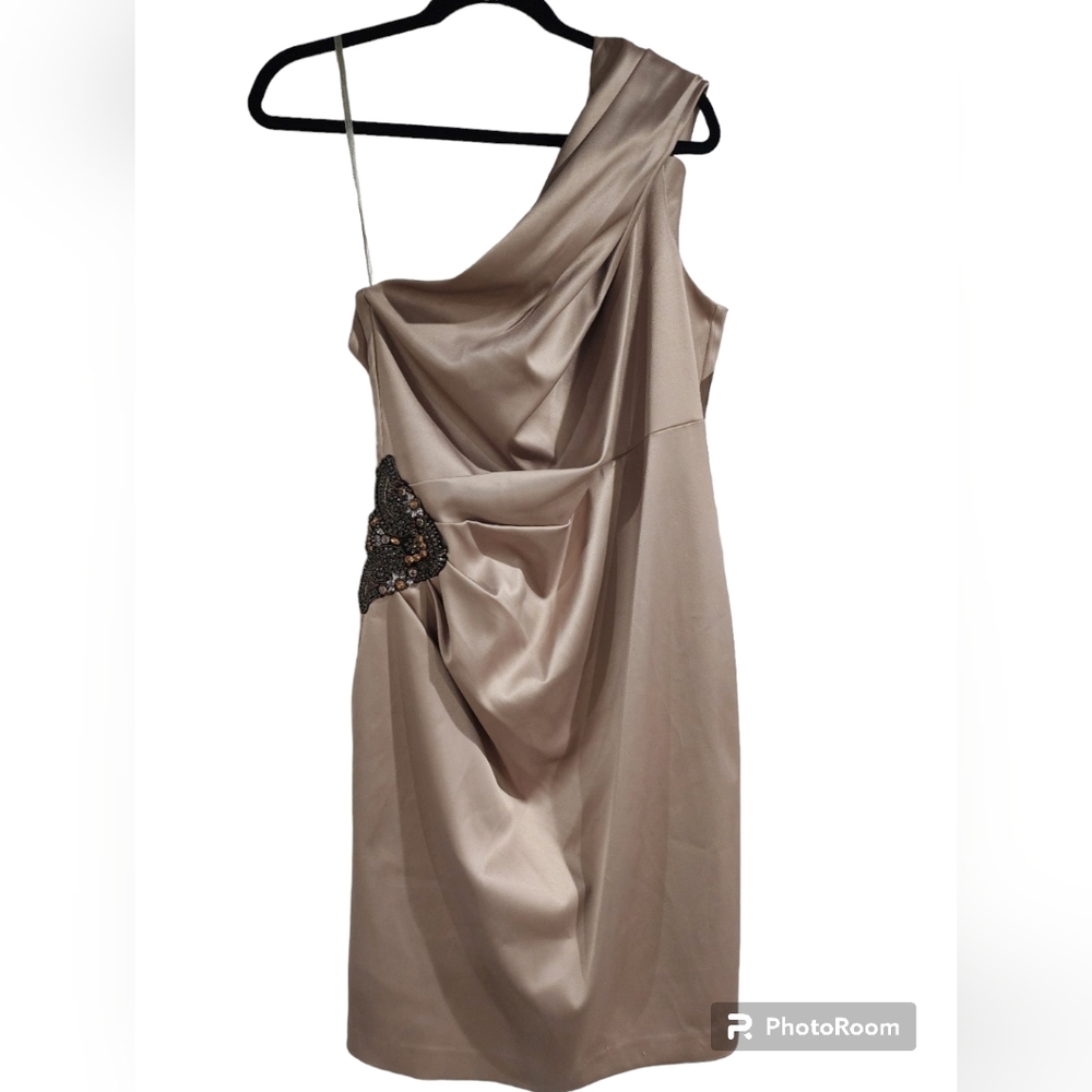 NWT Eliza J Gold Evening Gown Size 14